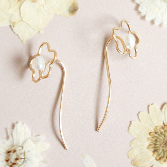 Flower Pearl Earrings - Small