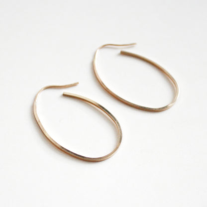 gold oval hoop earrings