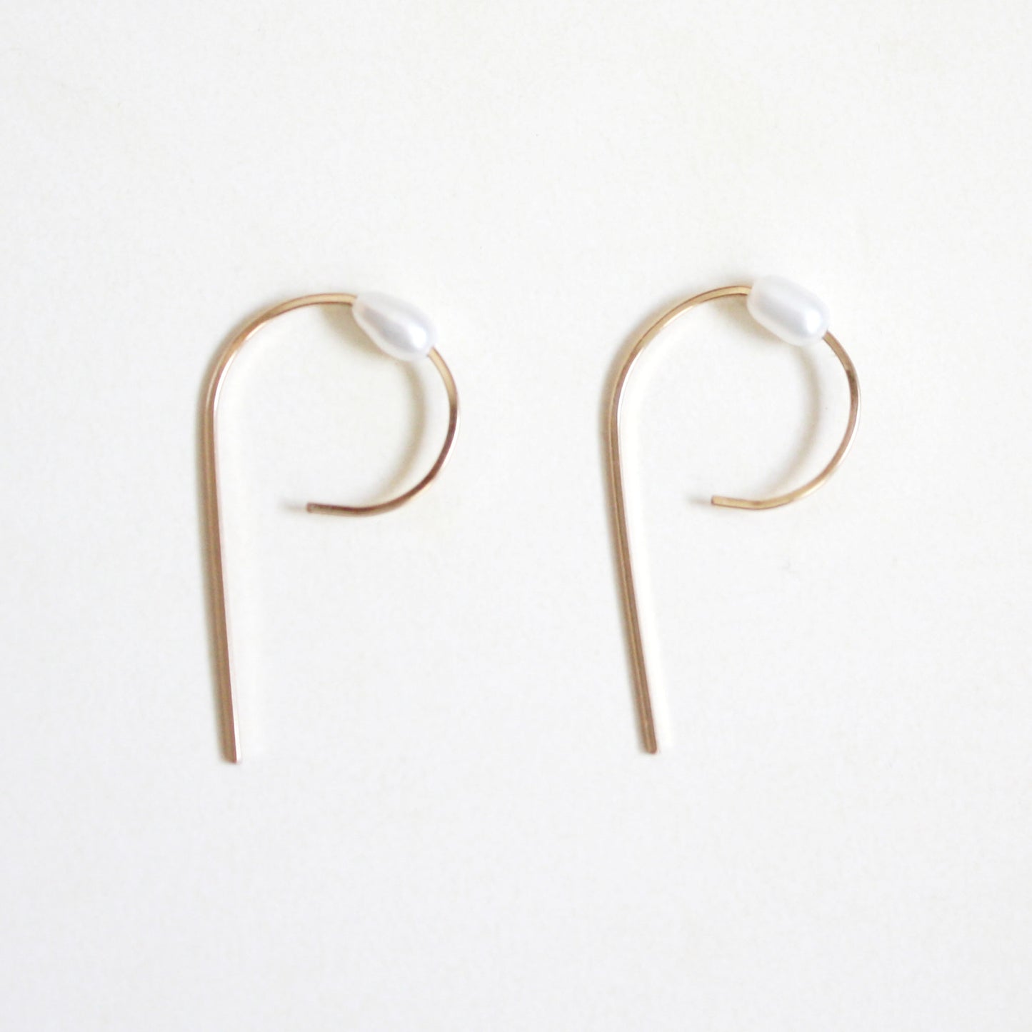 Pearl Threader Earrings - P